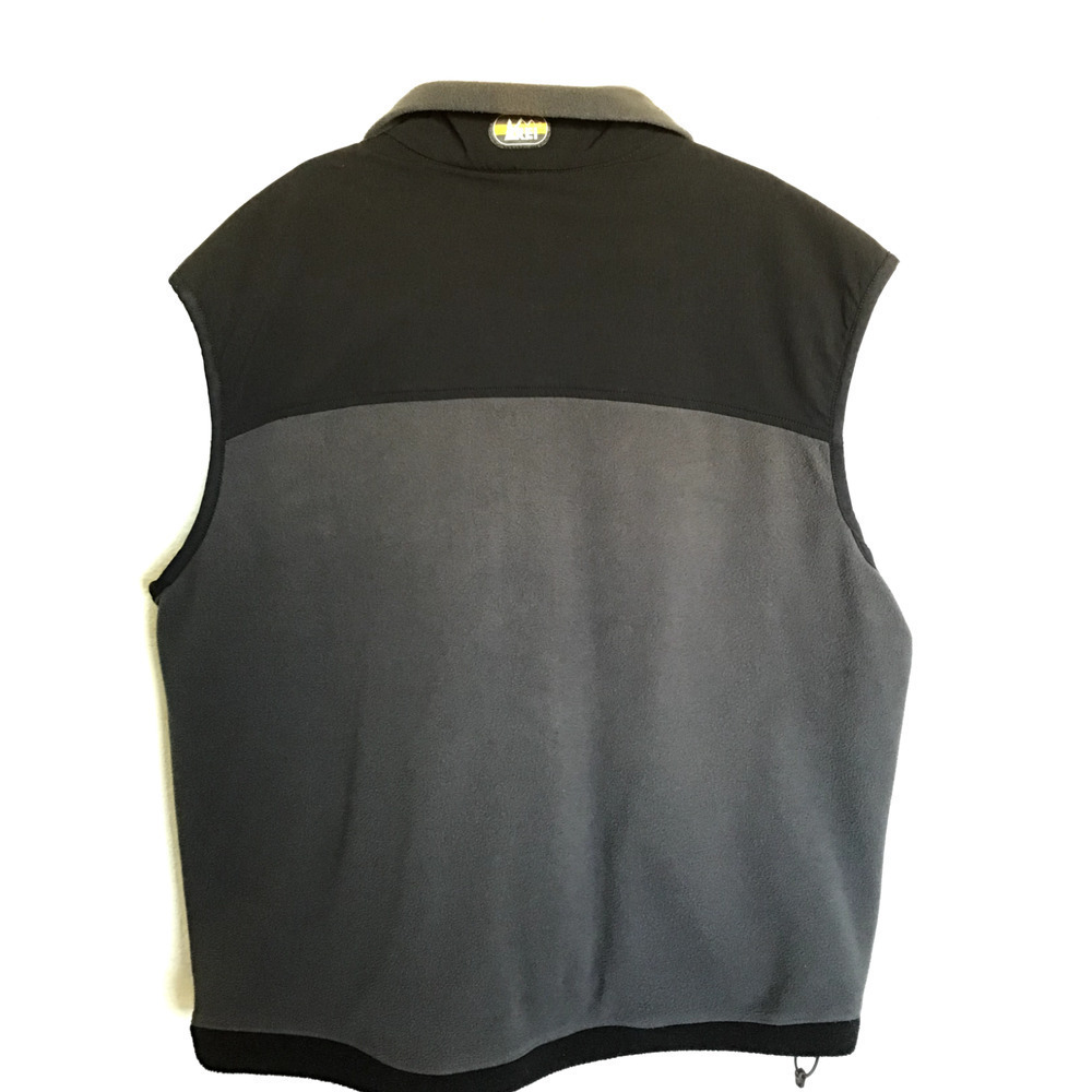 REI Mans L Black/Gray Fleece Full Zipper Vest Zipped Pockets Men's Size L - Picture 2 of 6